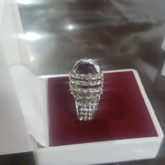 Ring size 7 - Picture 6 of 7